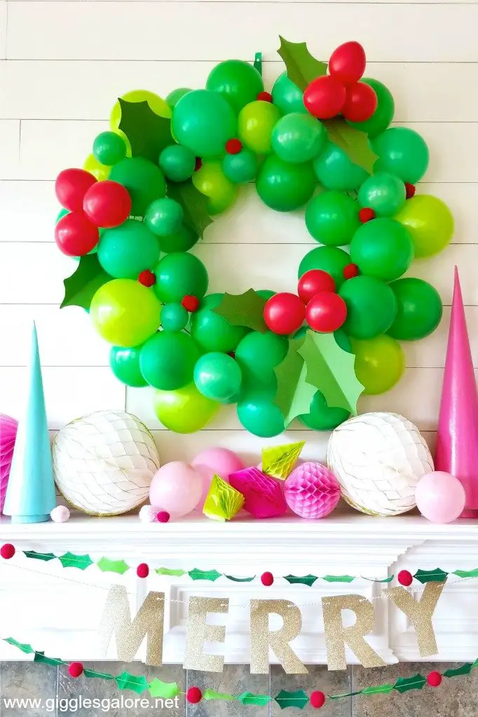 balloon christmas wreath